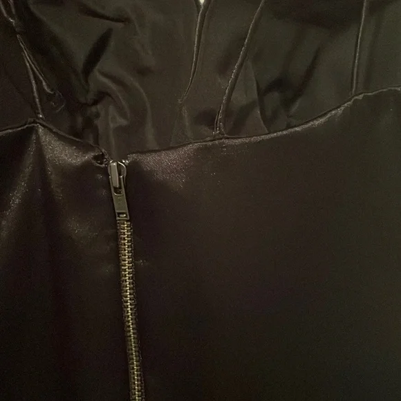 Sherri Hill- Black Prom Dress Size 4! - Picture 3 of 5